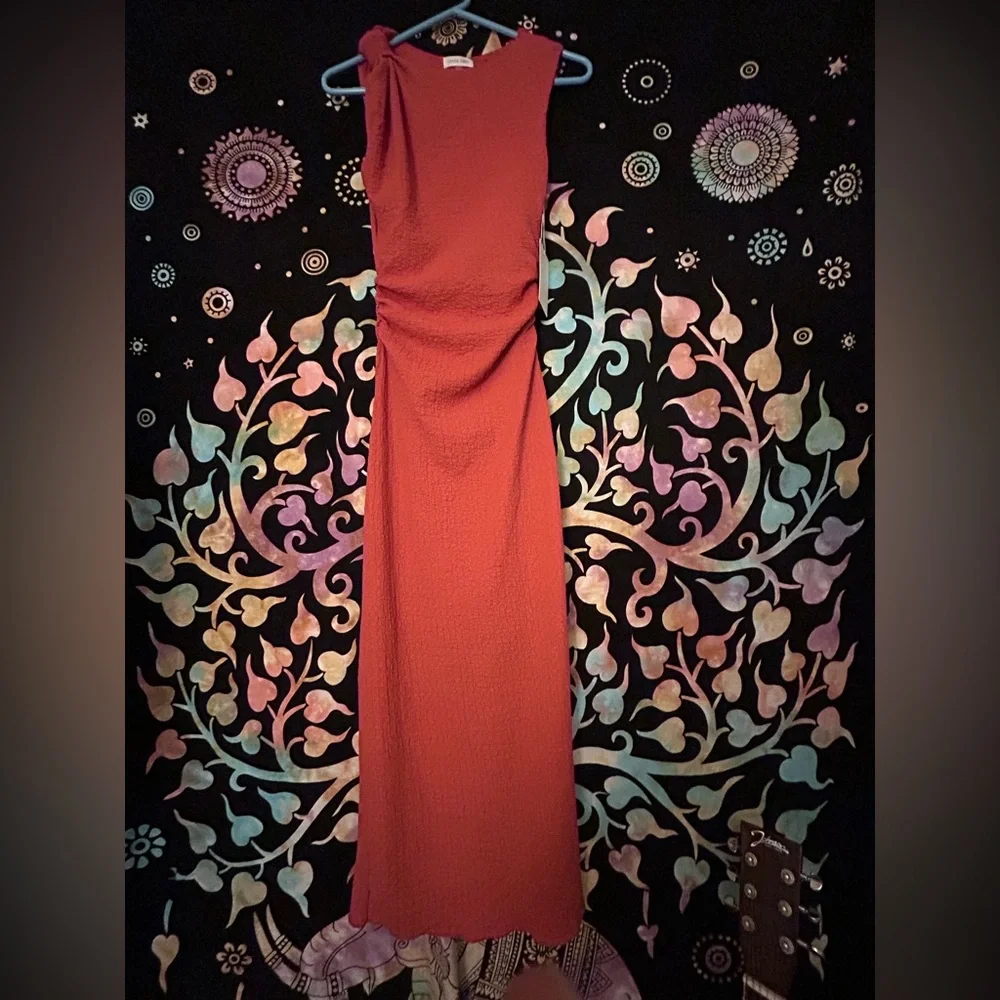 🪸 Olivia Grey Textured Shoulder Coral Tie Knit Bodycon Dress NWT - Picture 4 of 10